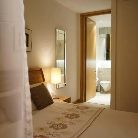 דירה Spencer Dock Apartments *