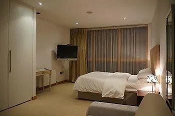 Spencer Dock Apartments דבלין
