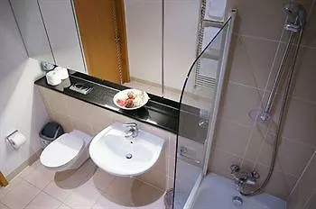 Spencer Dock Apartments דירה *