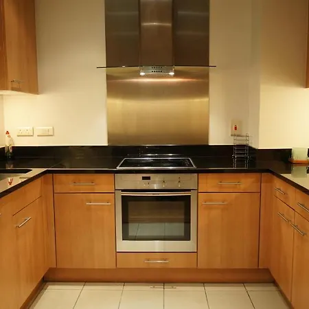 Spencer Dock Apartments *