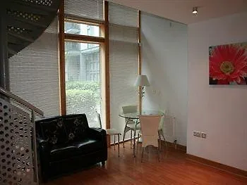 Spencer Dock Apartments דירה *
